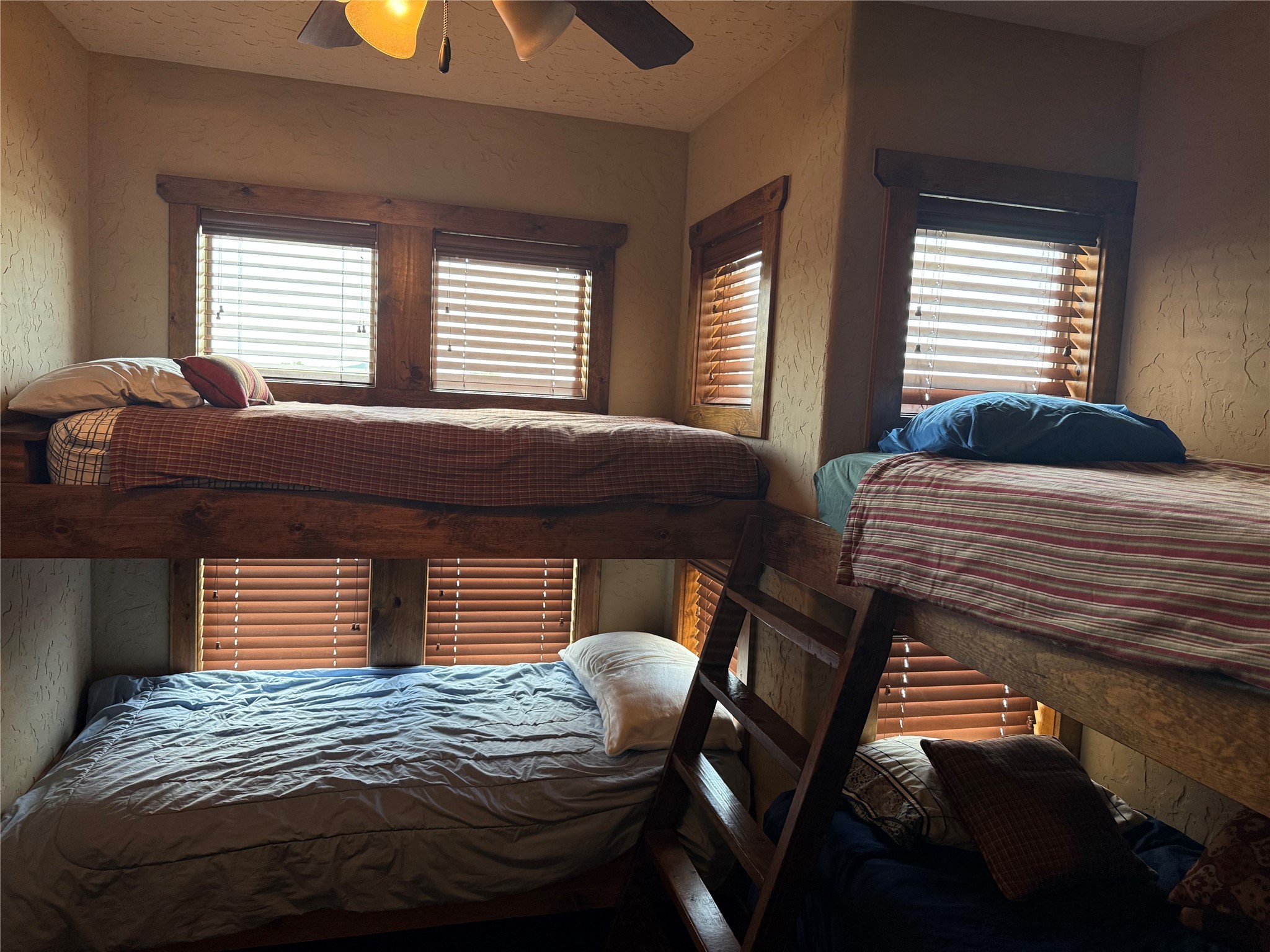 3003 Upcreek Alley Strawn TX 76475