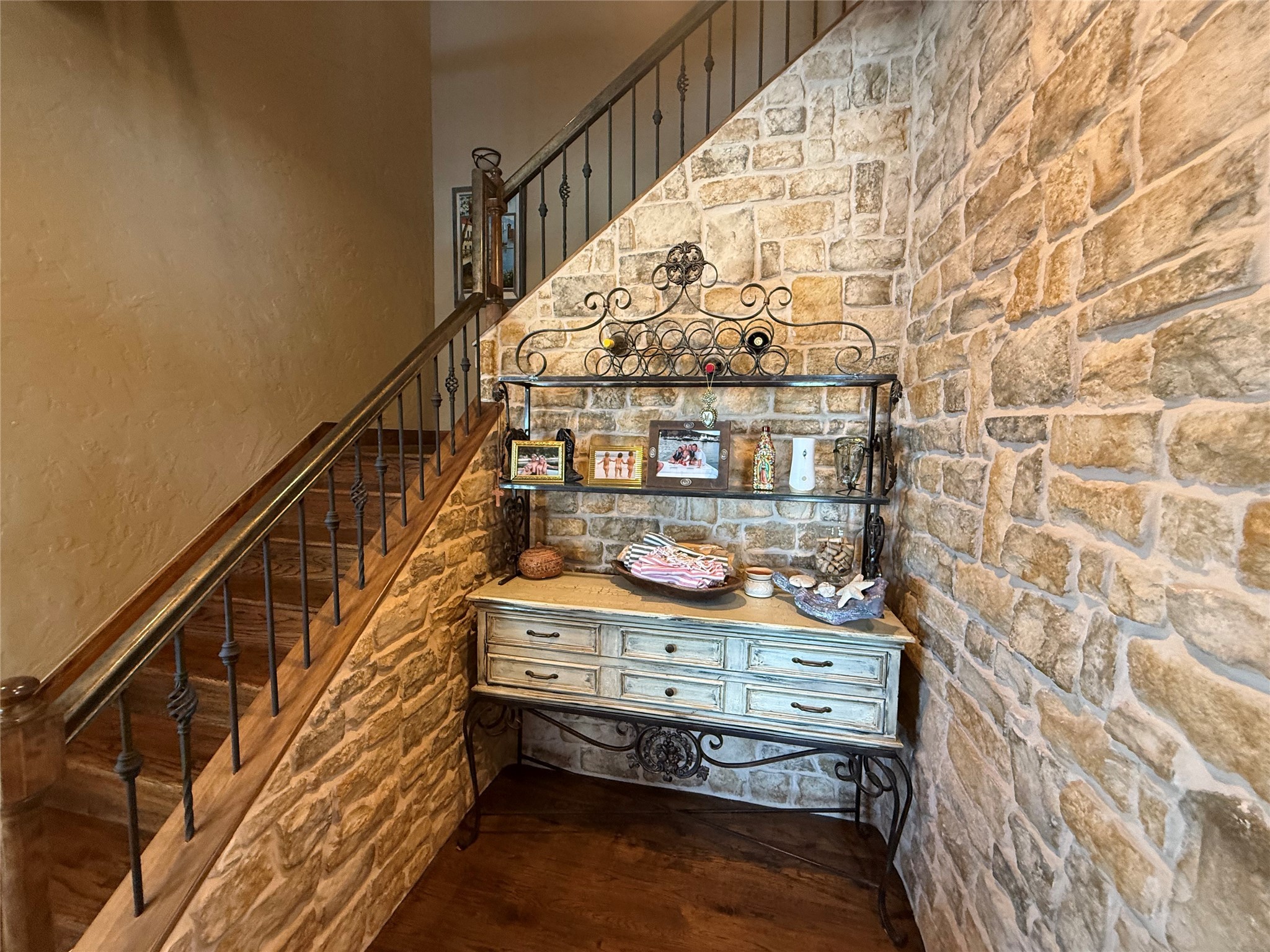 3003 Upcreek Alley Strawn TX 76475