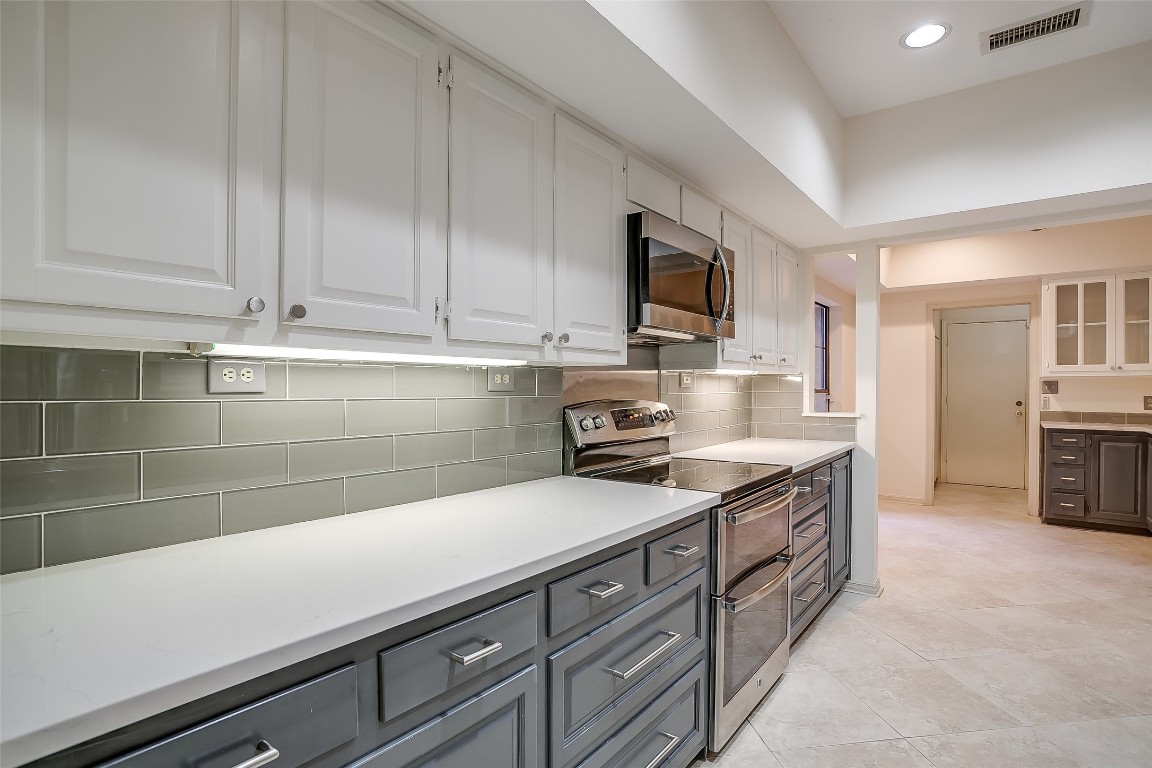 3026 Tanglewood Park W Fort Worth TX 76109