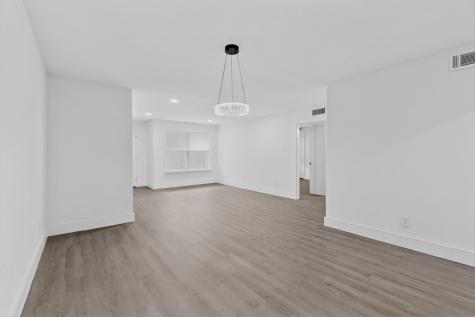7708 Royal Lane Dallas TX 75230