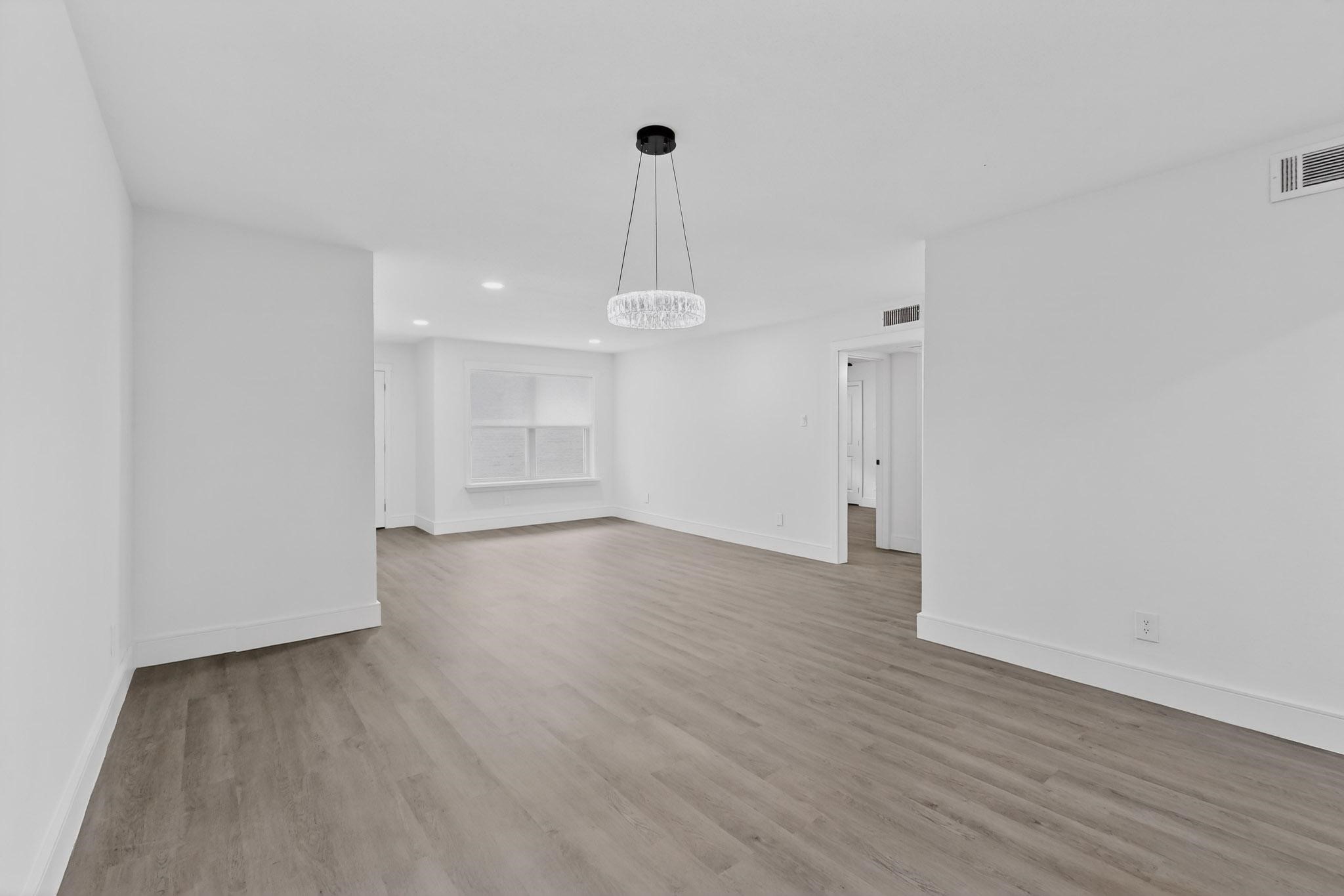 7708 Royal Lane Dallas TX 75230