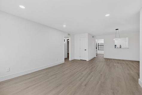 7708 Royal Lane Dallas TX 75230