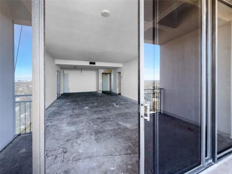 6335 W Northwest Highway Dallas TX 75225