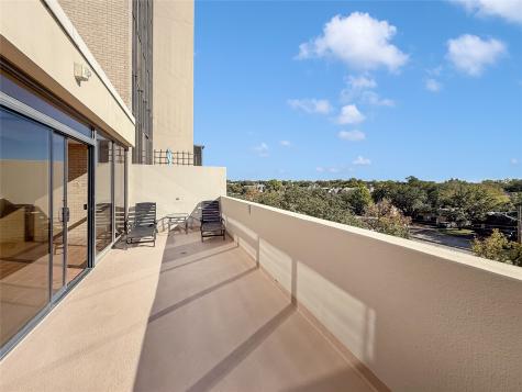 6335 W Northwest Highway Dallas TX 75225