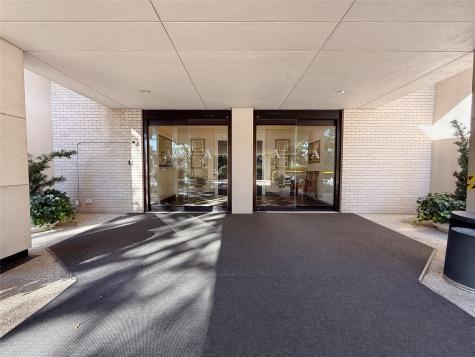 6335 W Northwest Highway Dallas TX 75225