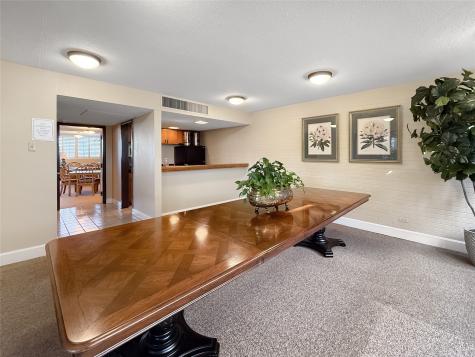 6335 W Northwest Highway Dallas TX 75225