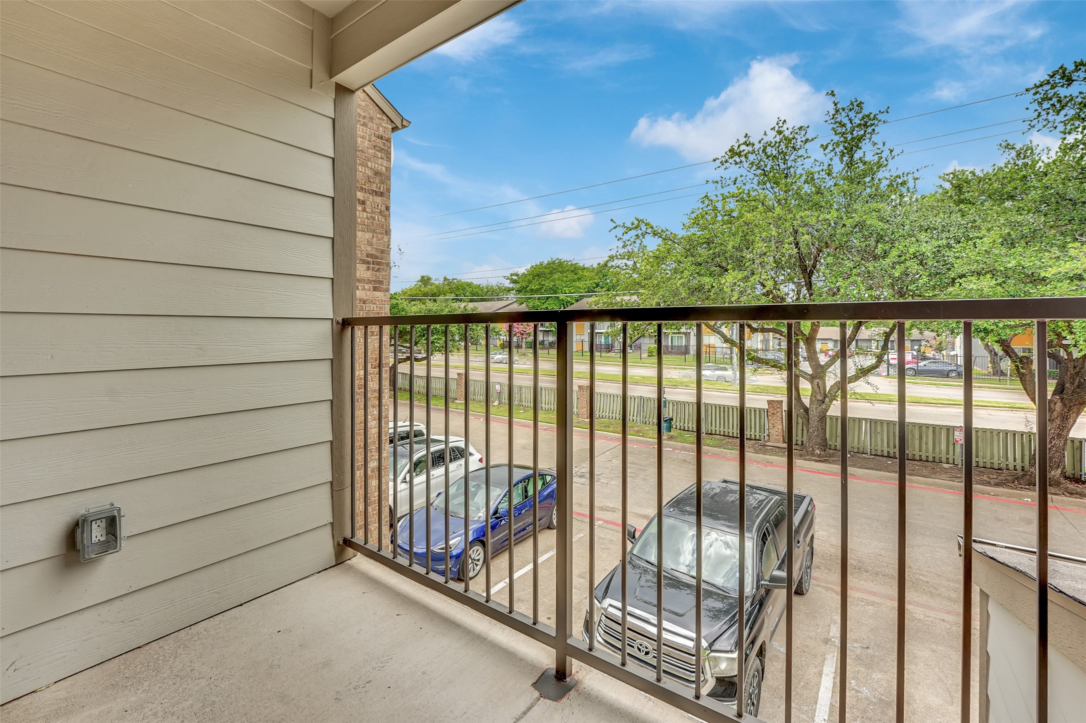 6108 Abrams Road Dallas TX 75231
