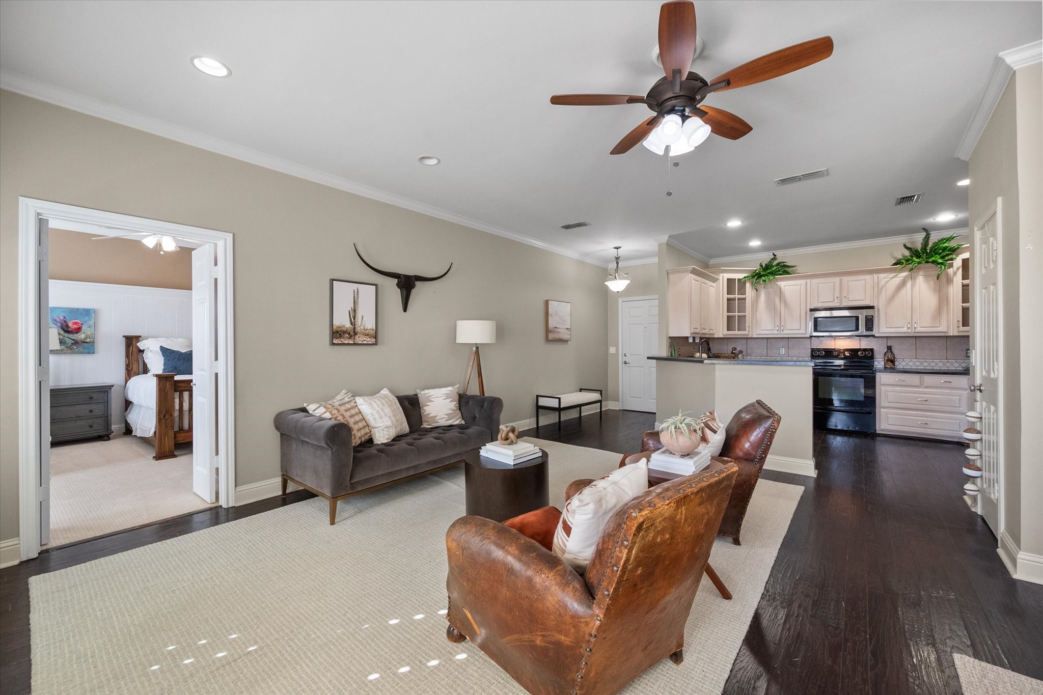 603 W 6th Avenue Corsicana TX 75110