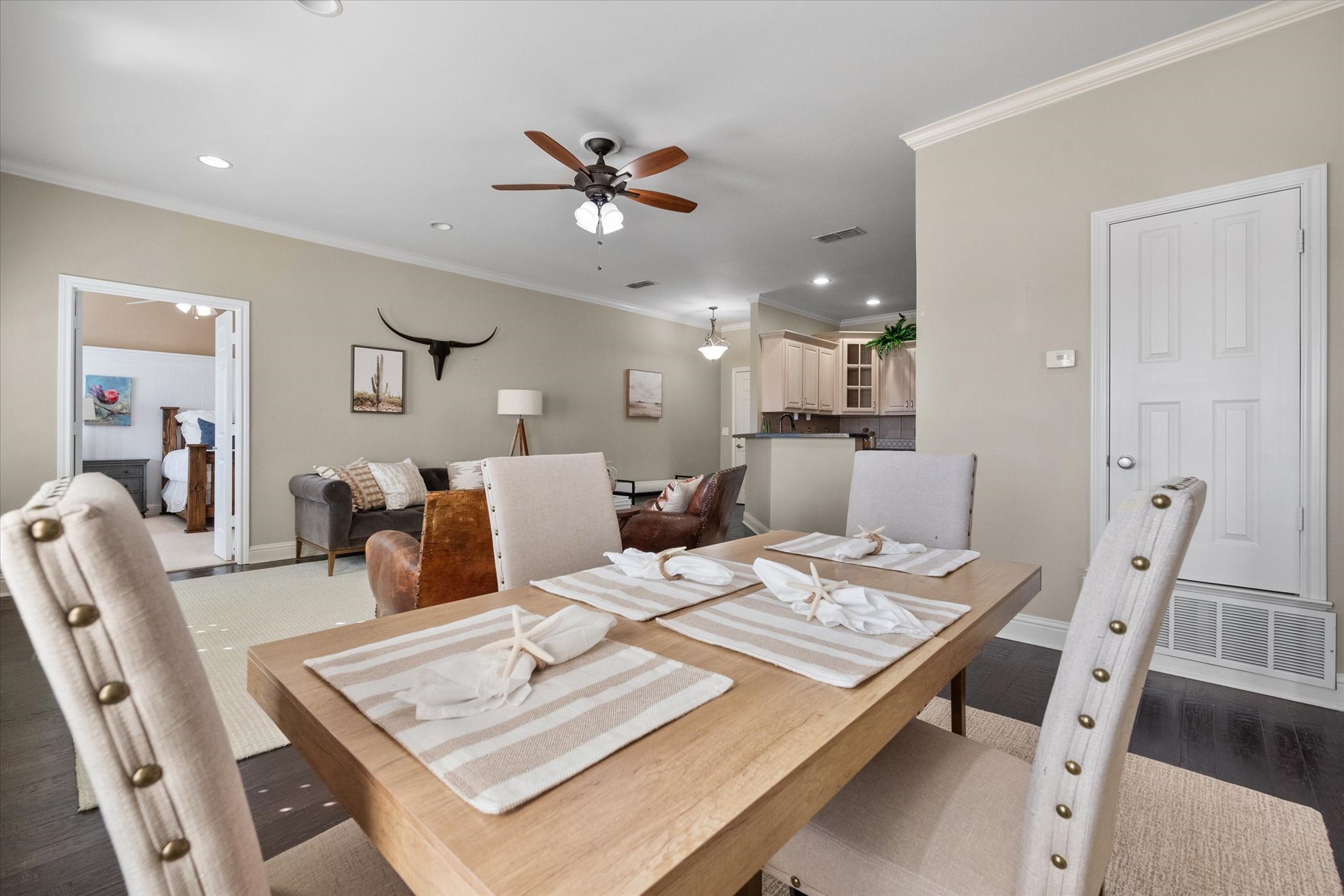 603 W 6th Avenue Corsicana TX 75110