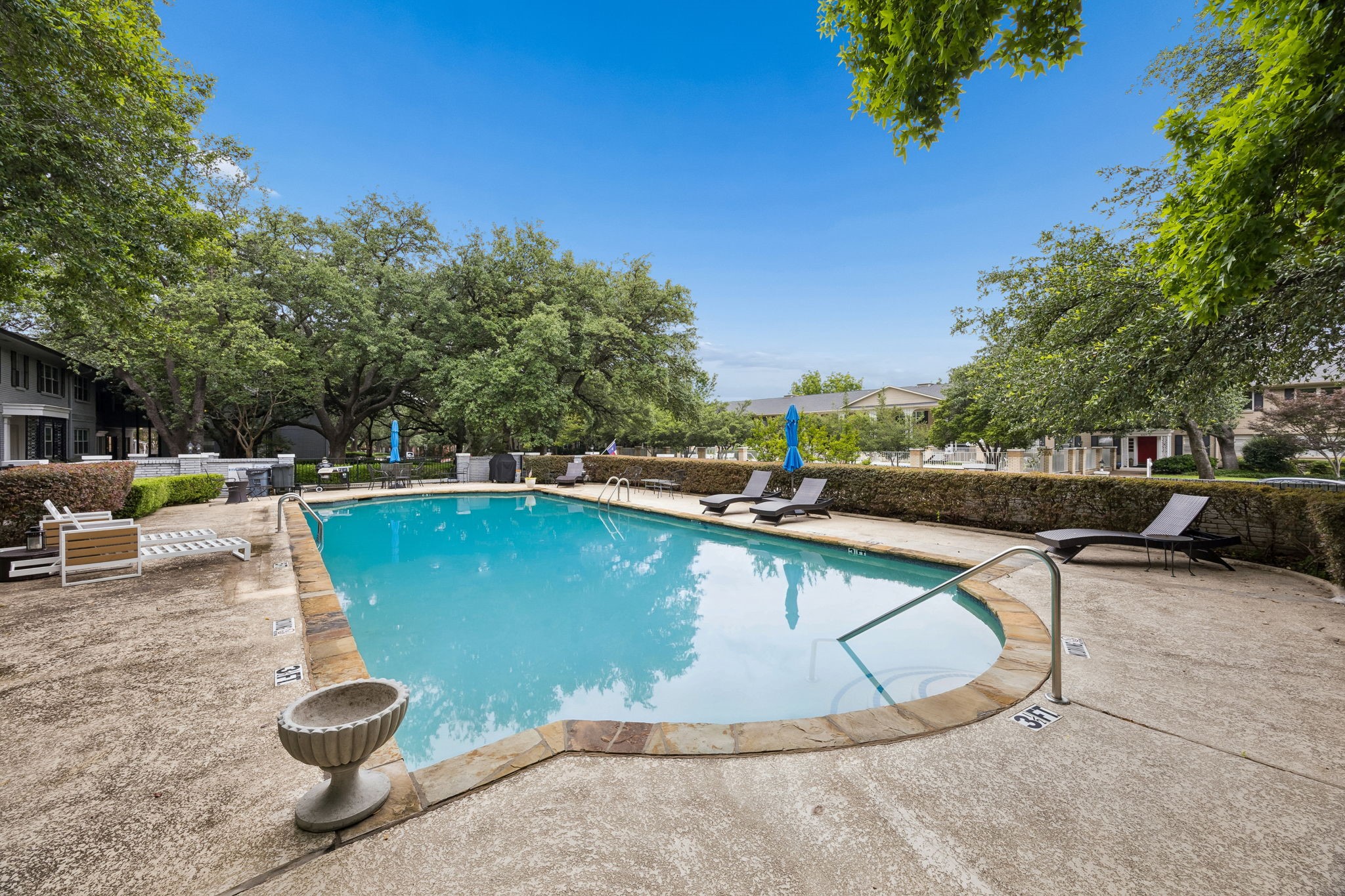 6234 Bandera Avenue Dallas TX 75225