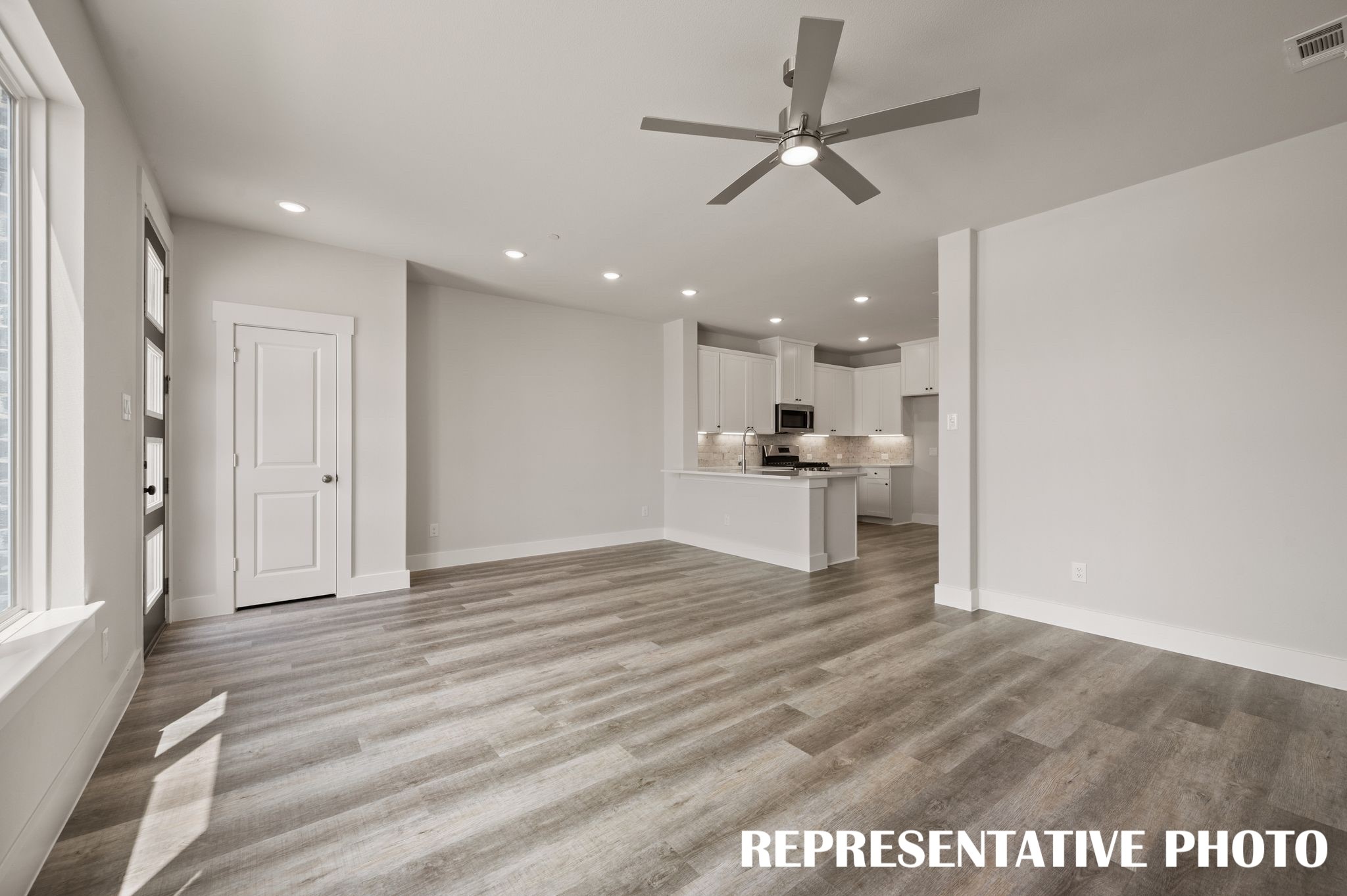 1805 Summer Aura Mesquite TX 75181