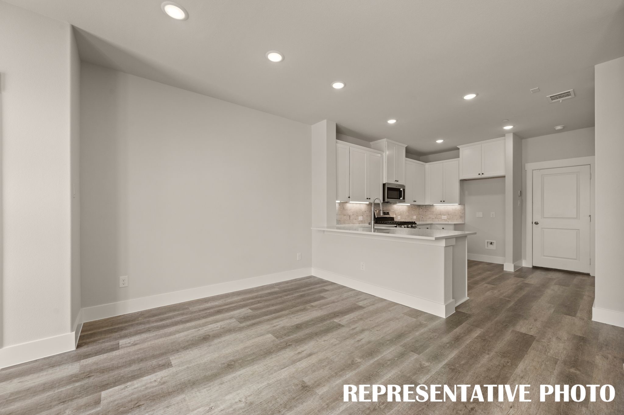 1805 Summer Aura Mesquite TX 75181