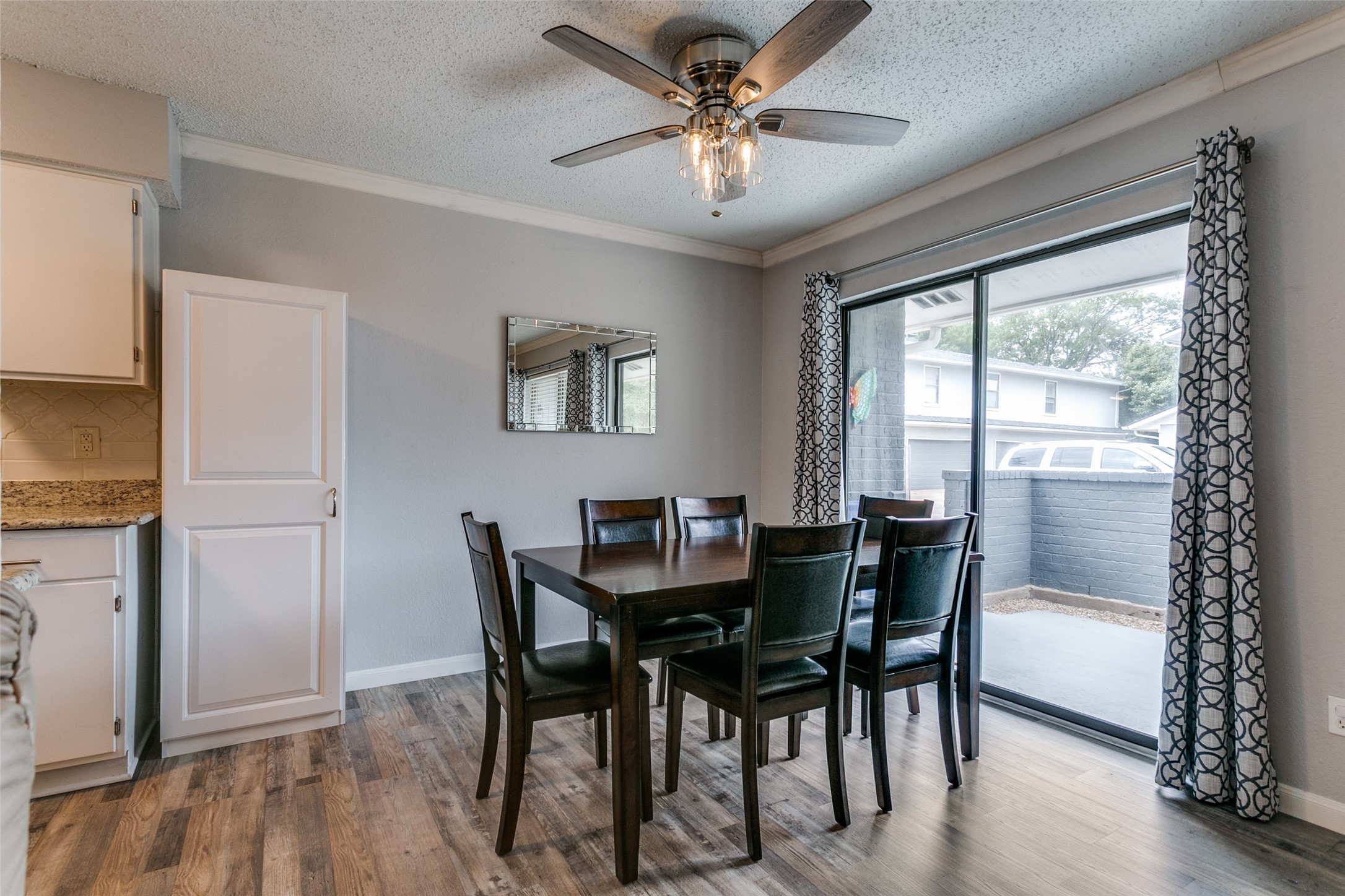649 Timberline Drive Hurst TX 76053