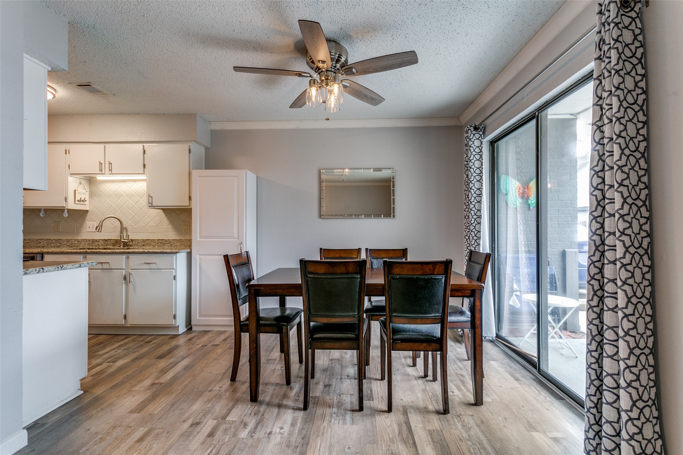 649 Timberline Drive Hurst TX 76053