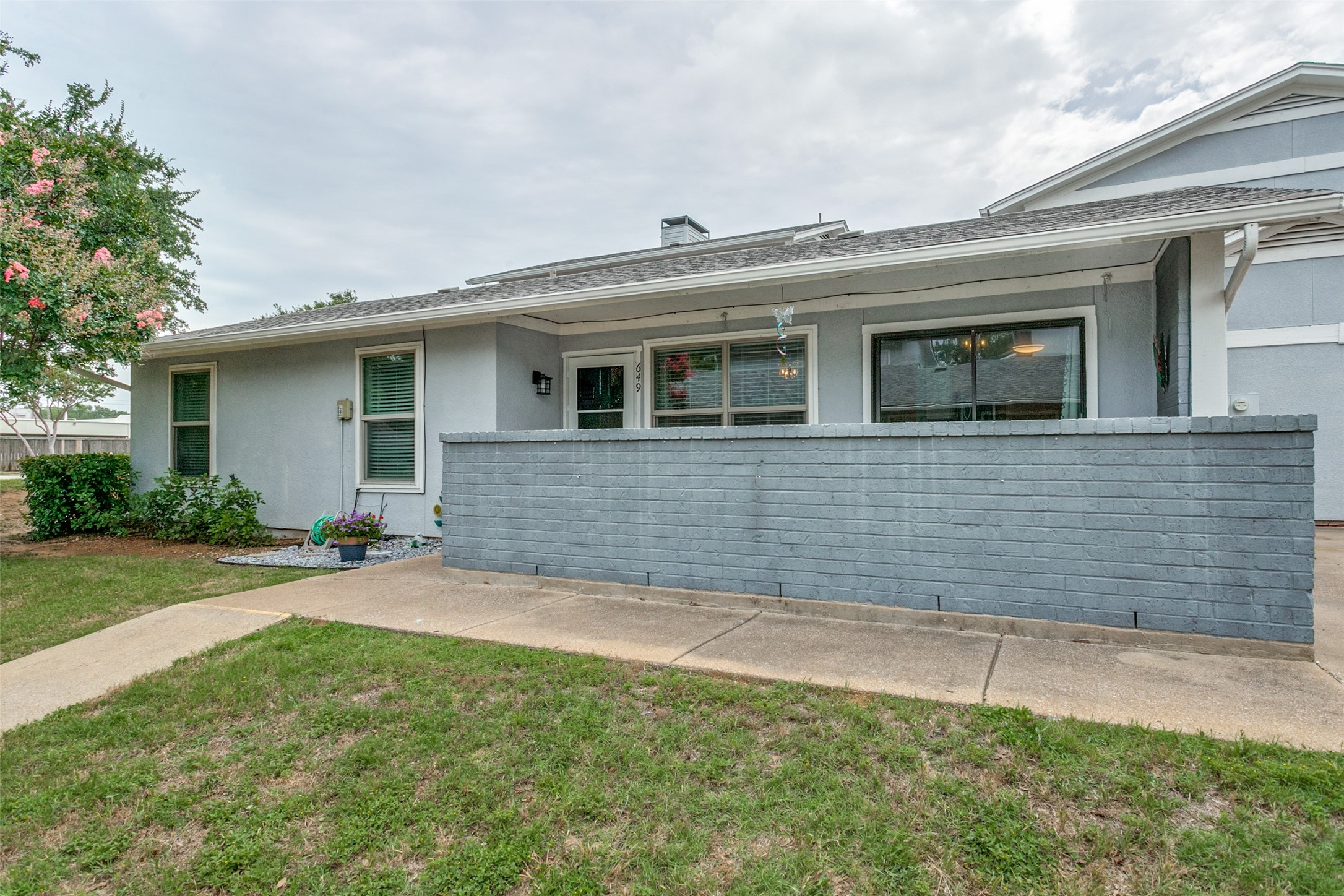 649 Timberline Drive Hurst TX 76053