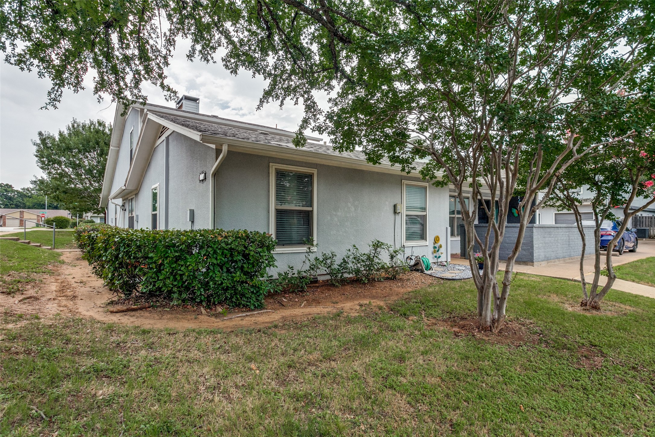 649 Timberline Drive Hurst TX 76053