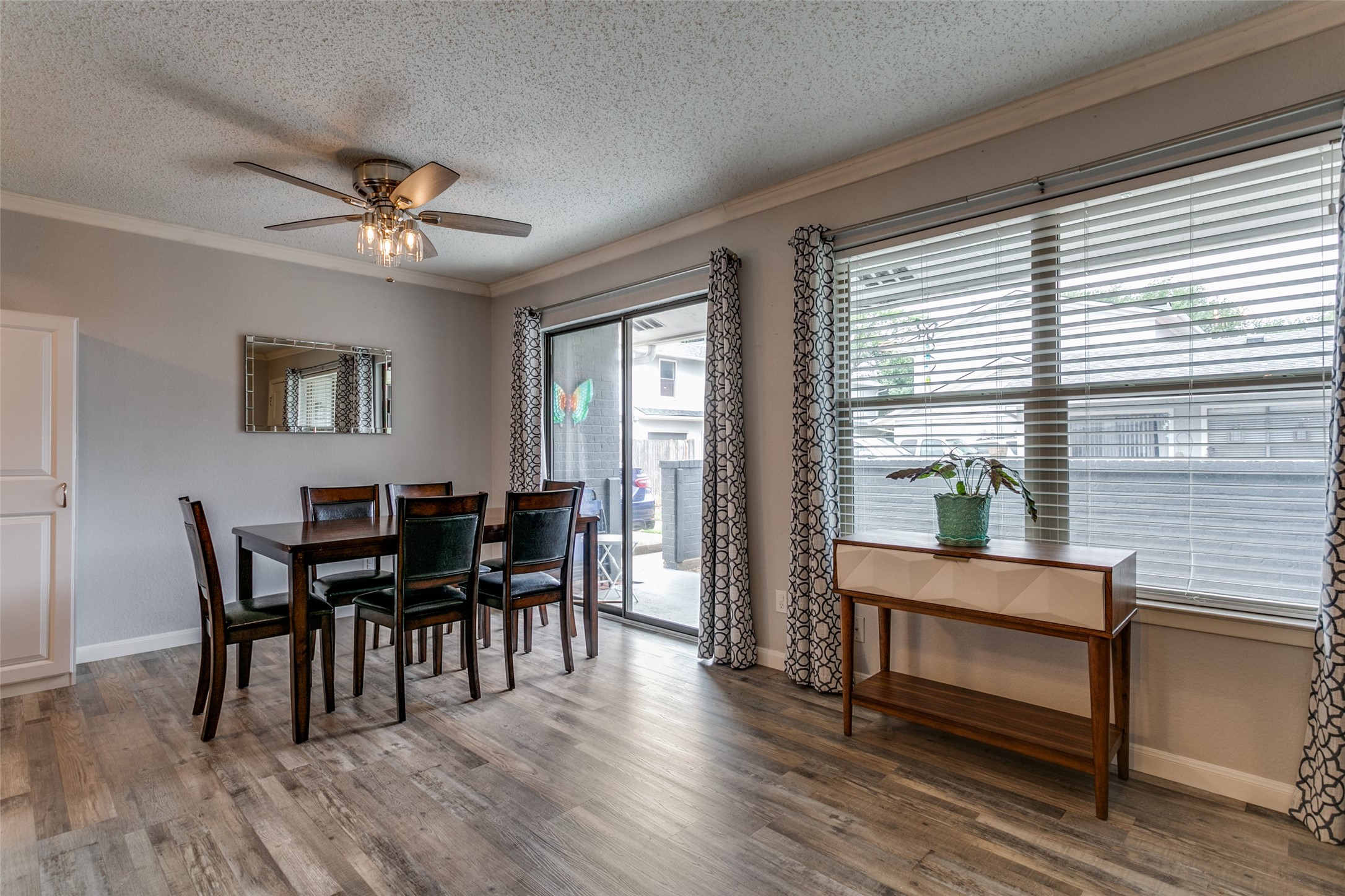 649 Timberline Drive Hurst TX 76053