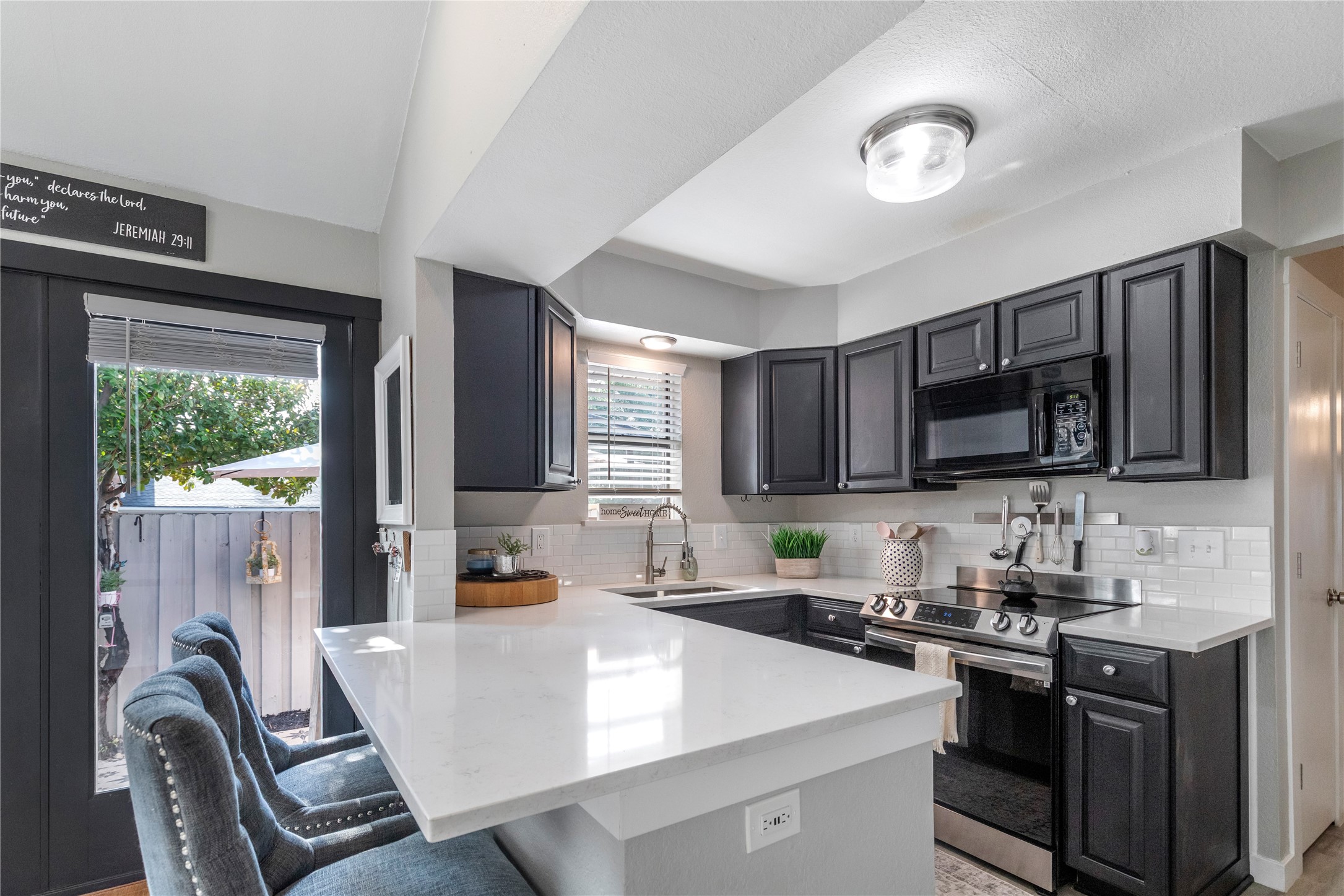 2501 Shady Ridge Drive Bedford TX 76021