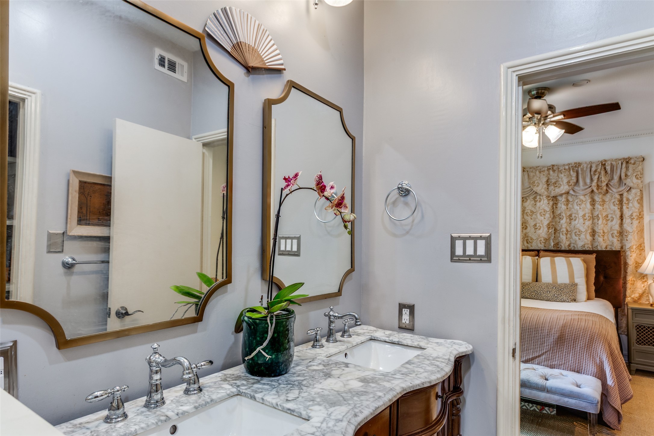 4312 Bellaire Drive S Fort Worth TX 76109