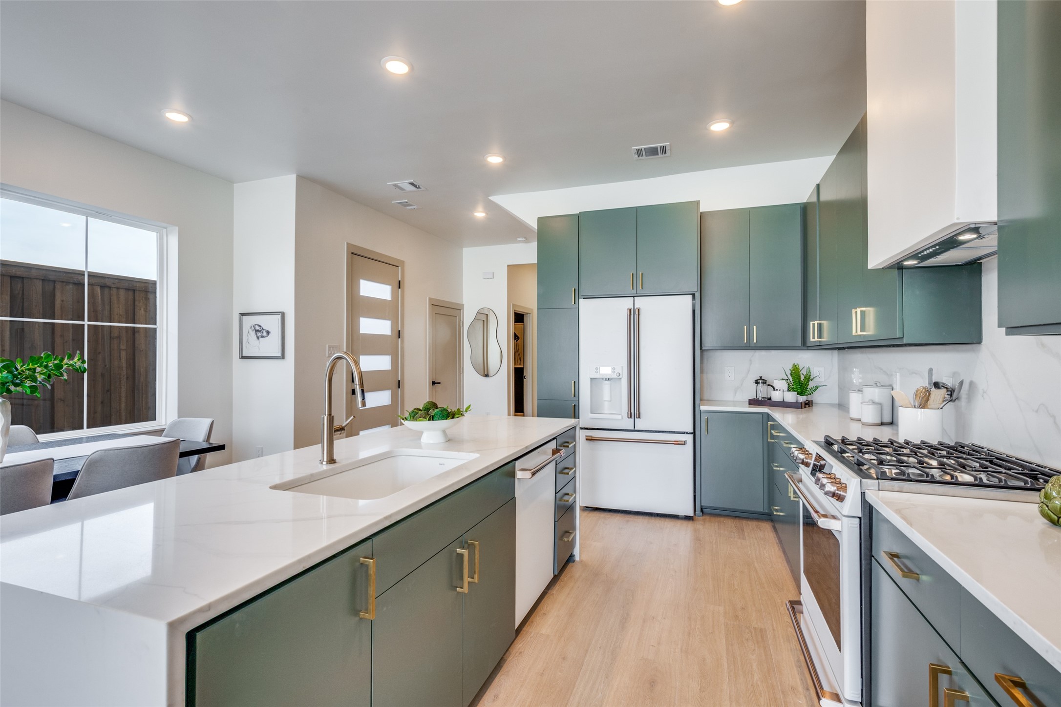 3613 Lafayette Fort Worth TX 76107