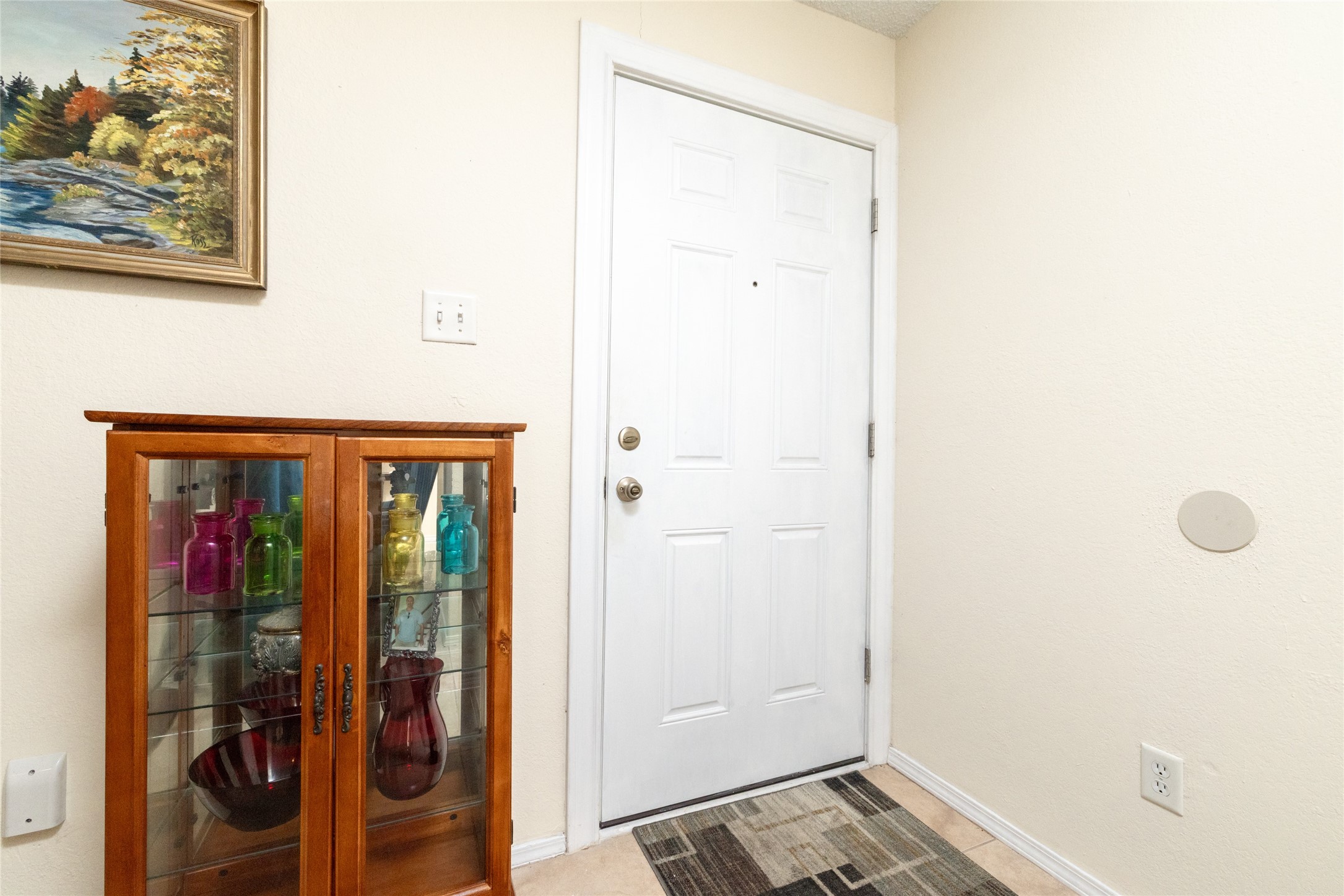 2331 N Davis Drive Arlington TX 76012