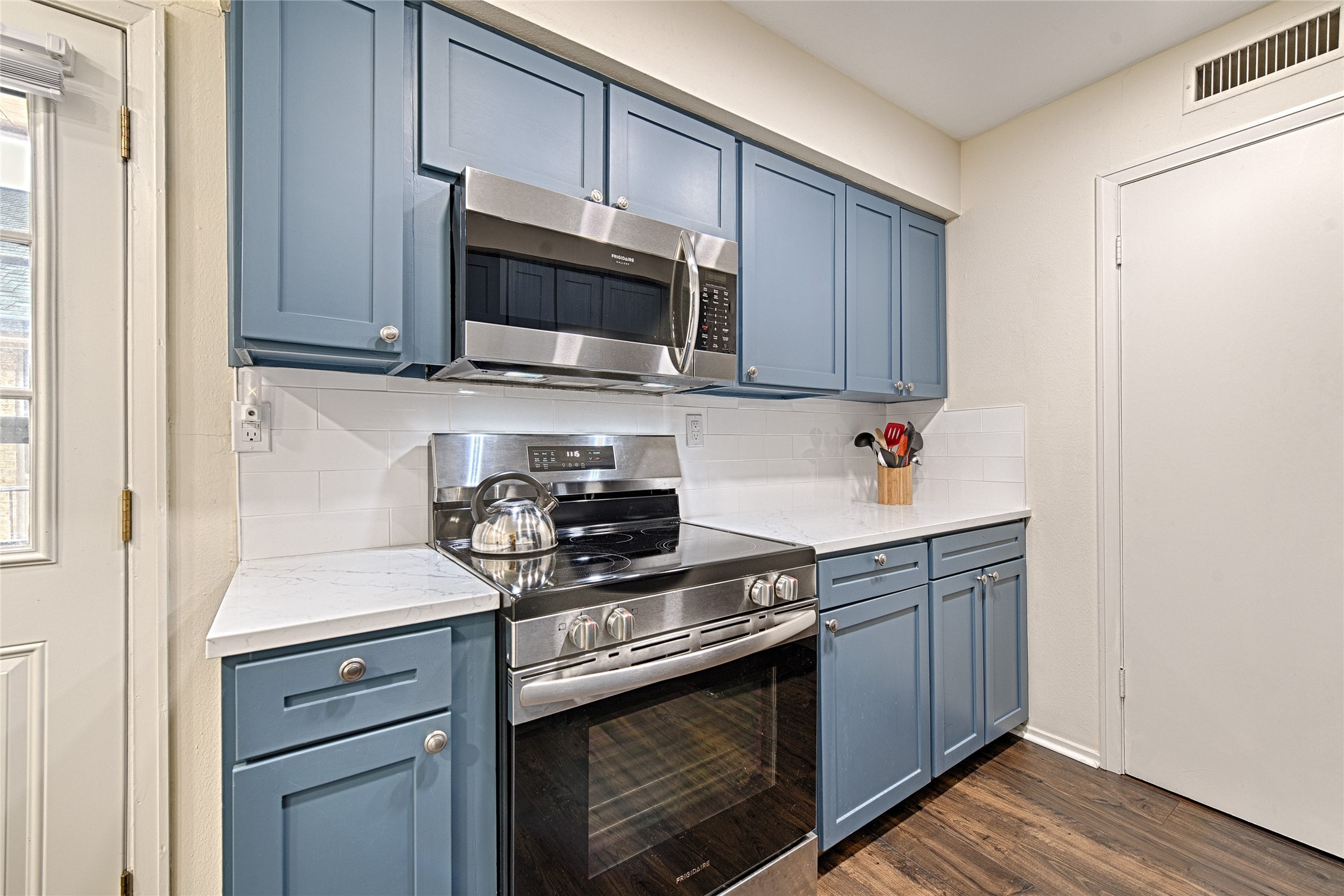 10757 Villager Road Dallas TX 75230