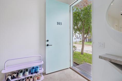 1504 Burlew Street Dallas TX 75204