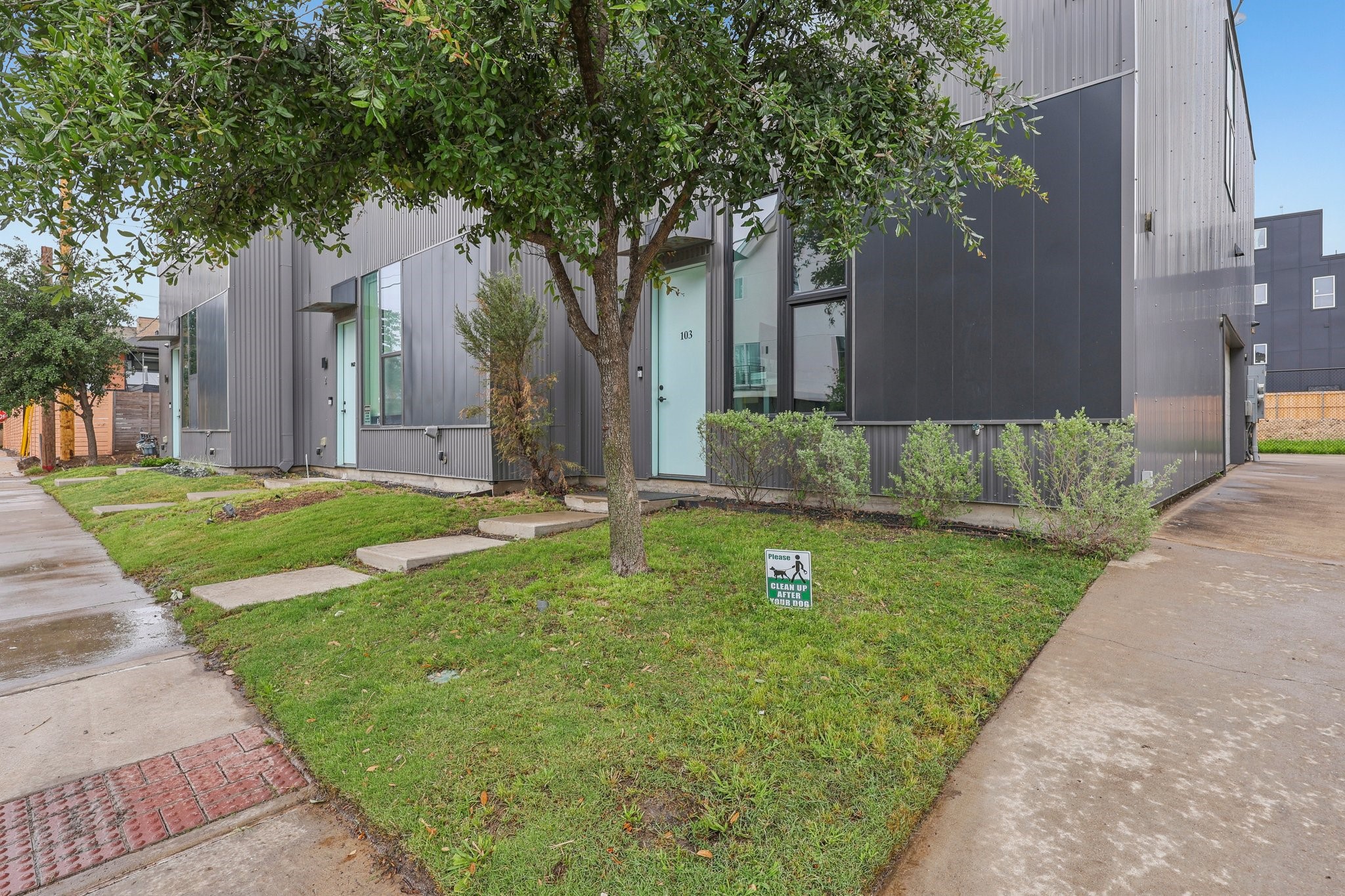 1504 Burlew Street Dallas TX 75204