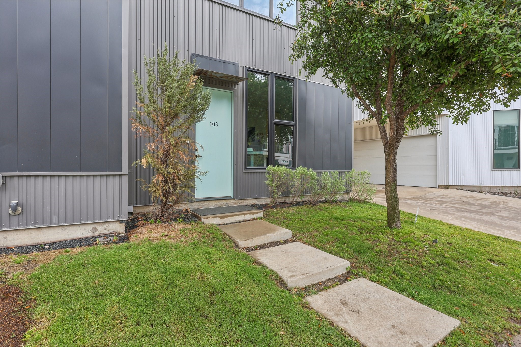1504 Burlew Street Dallas TX 75204