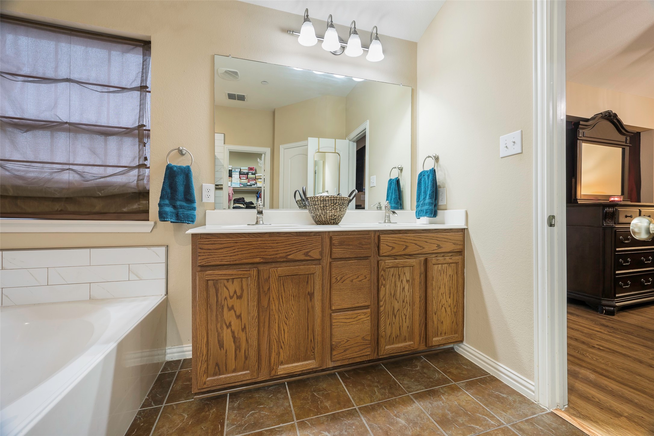 2544 Jacobson Drive Lewisville TX 75067