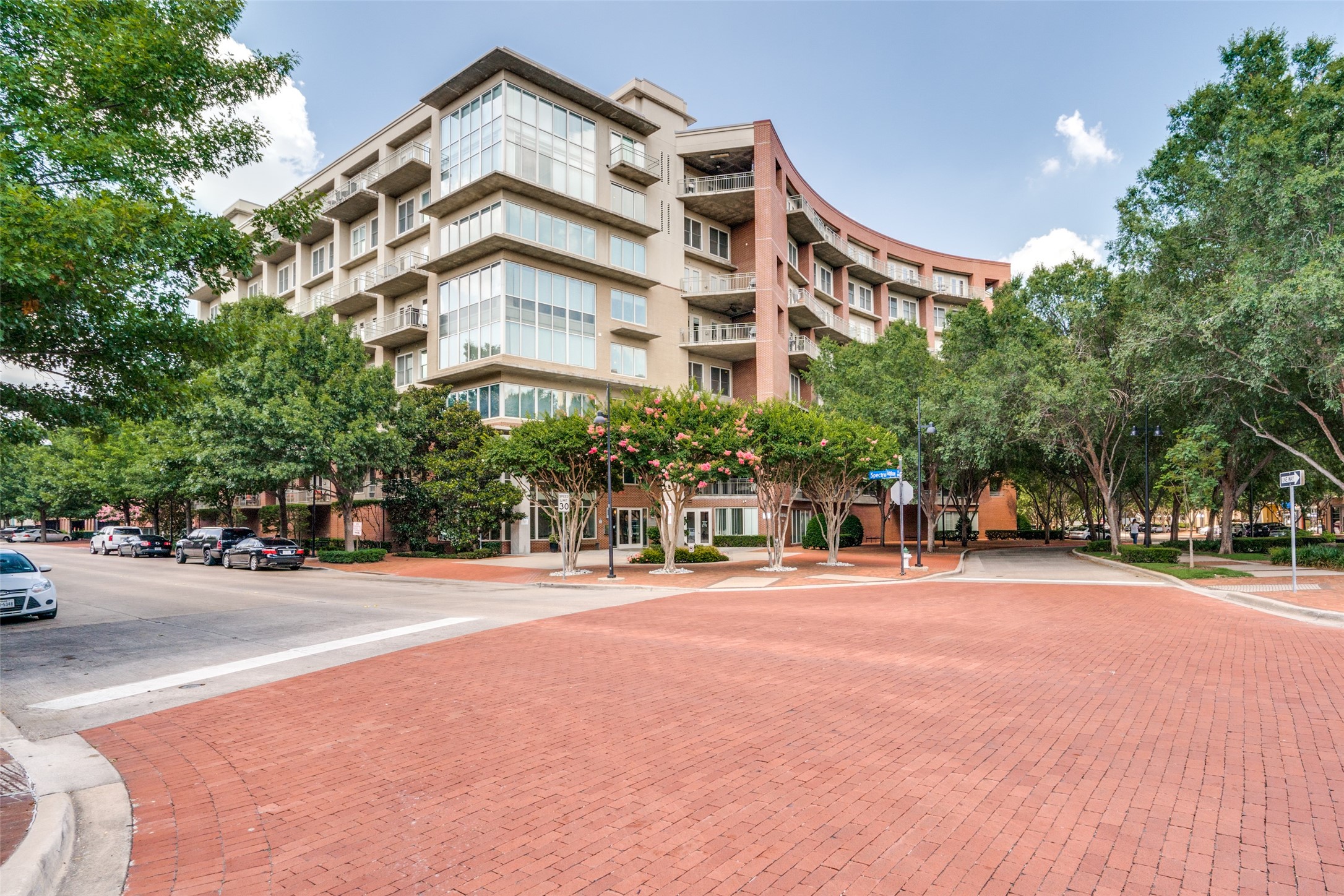 5055 Addison Circle Addison TX 75001