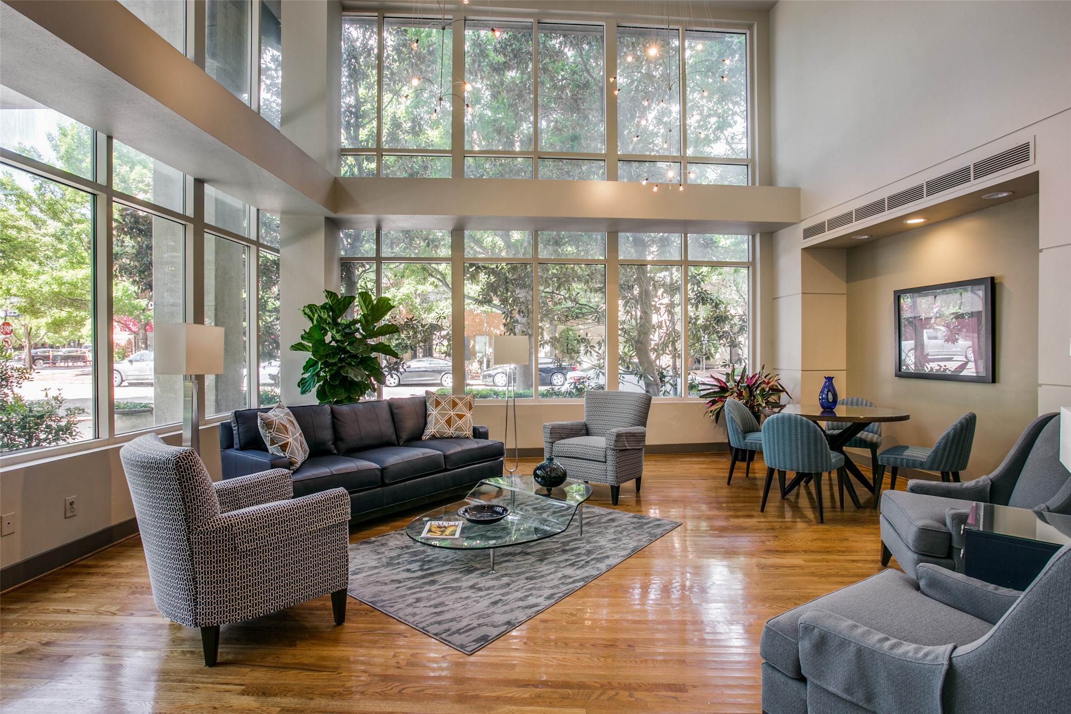 5055 Addison Circle Addison TX 75001