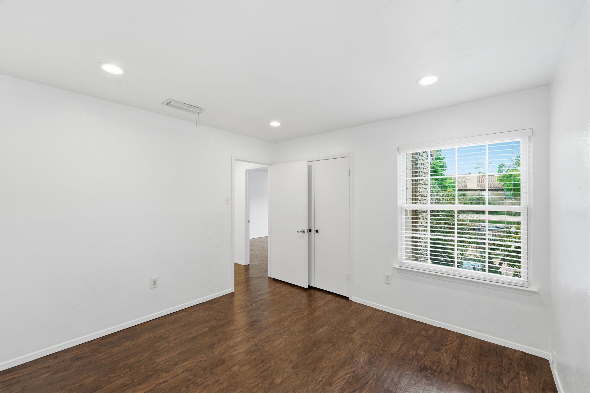 5626 Preston Oaks Road Dallas TX 75254