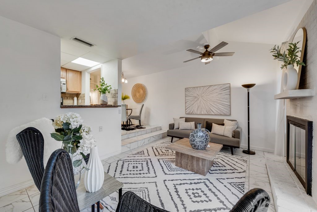 3211 Whispering Oak Farmers Branch TX 75234