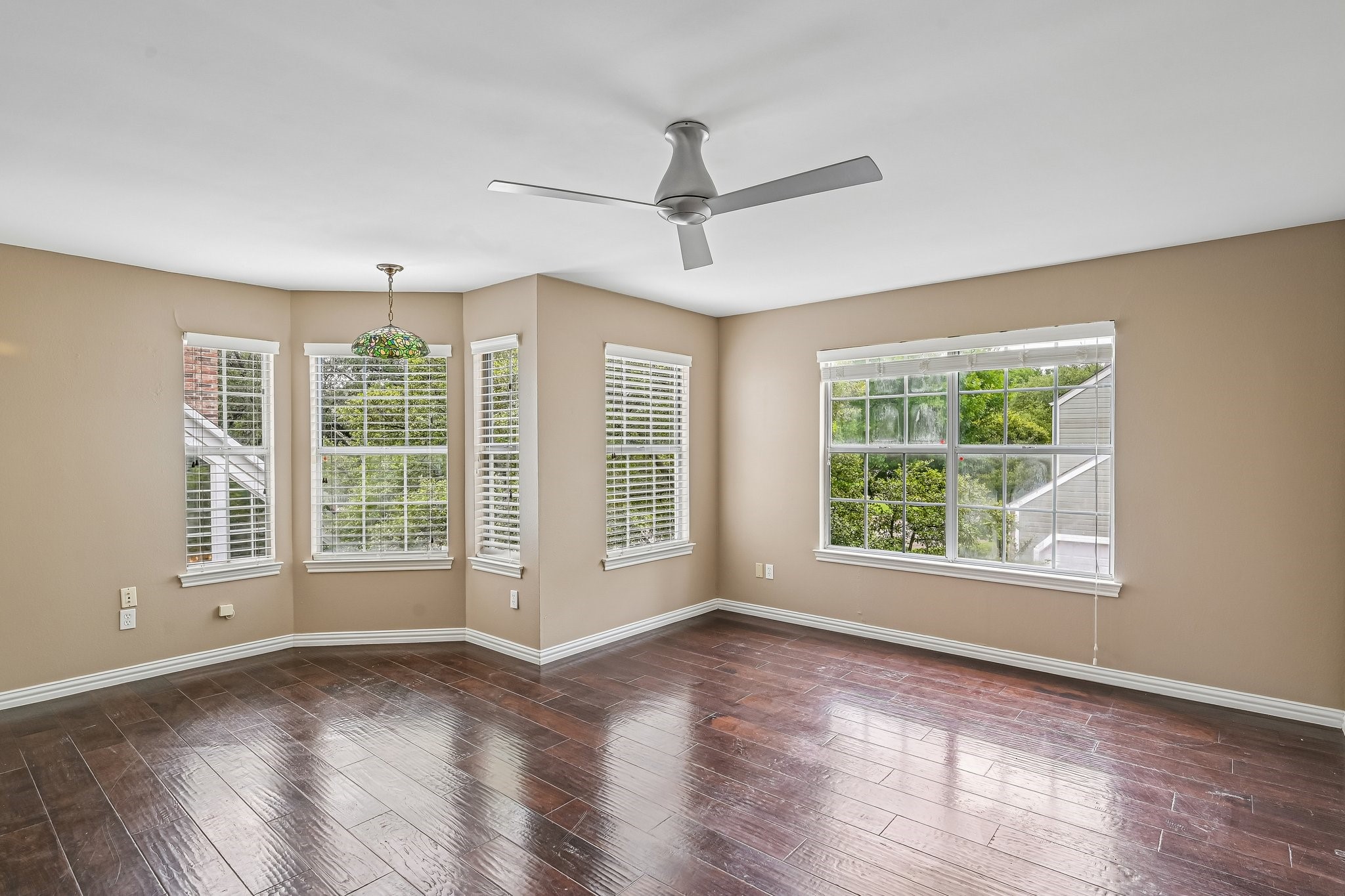 17905 Windflower Way Dallas TX 75252
