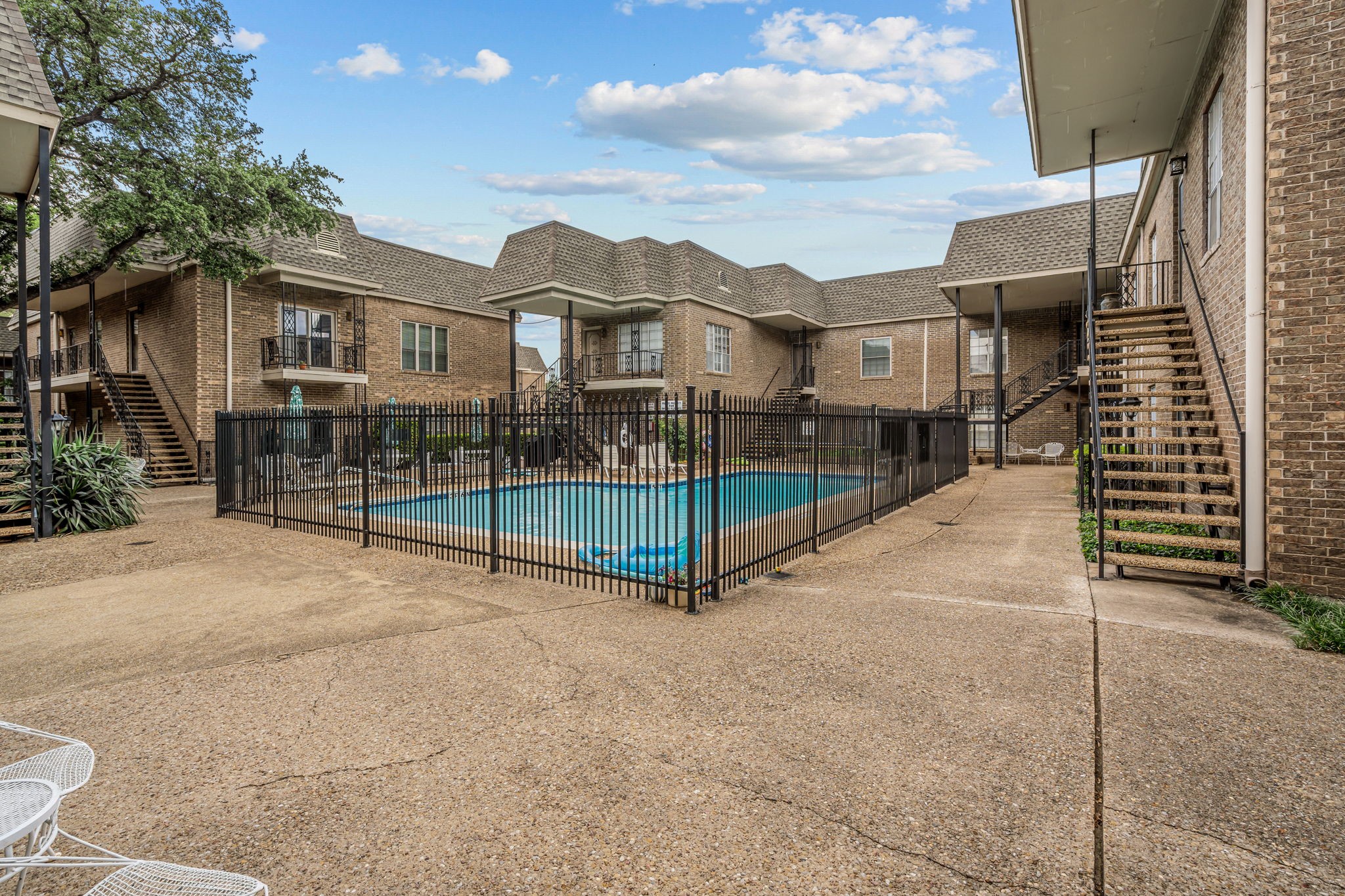 4420 Harlanwood Drive Fort Worth TX 76109