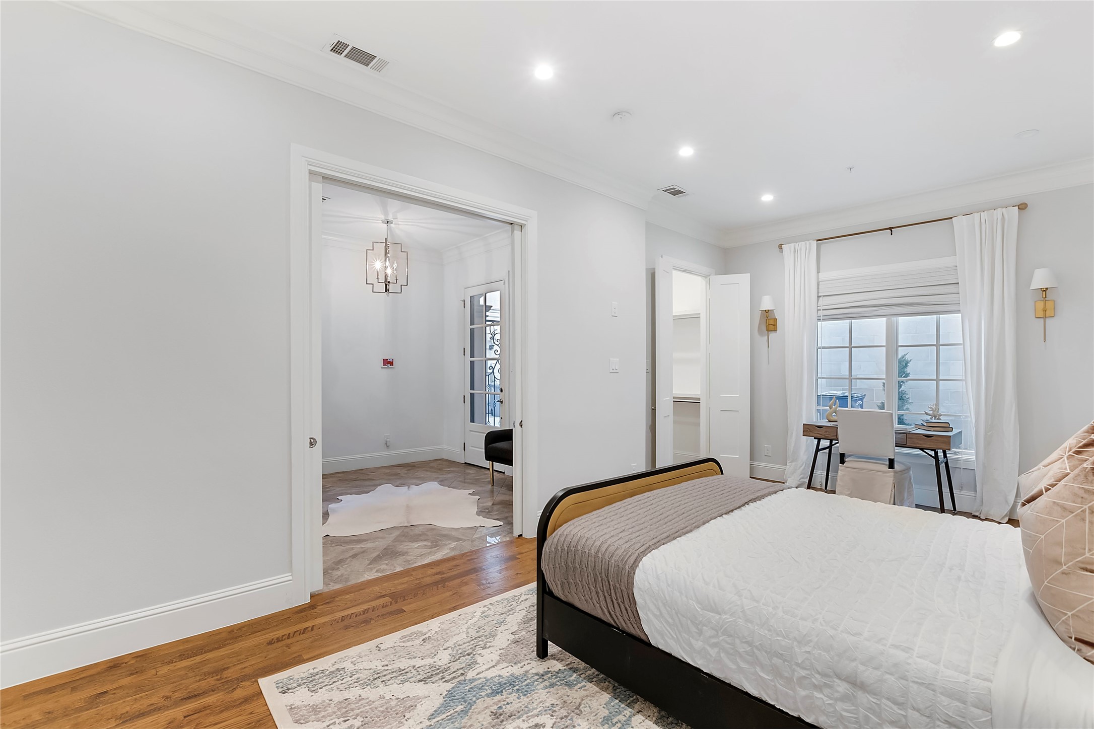 2804 Thomas Avenue Dallas TX 75204