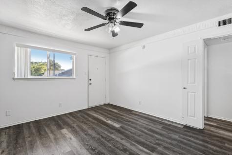 5014 Les Chateaux Drive Dallas TX 75235
