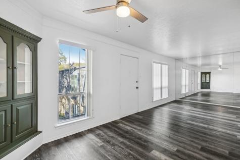 5014 Les Chateaux Drive Dallas TX 75235
