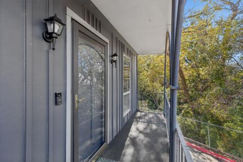 5014 Les Chateaux Drive Dallas TX 75235