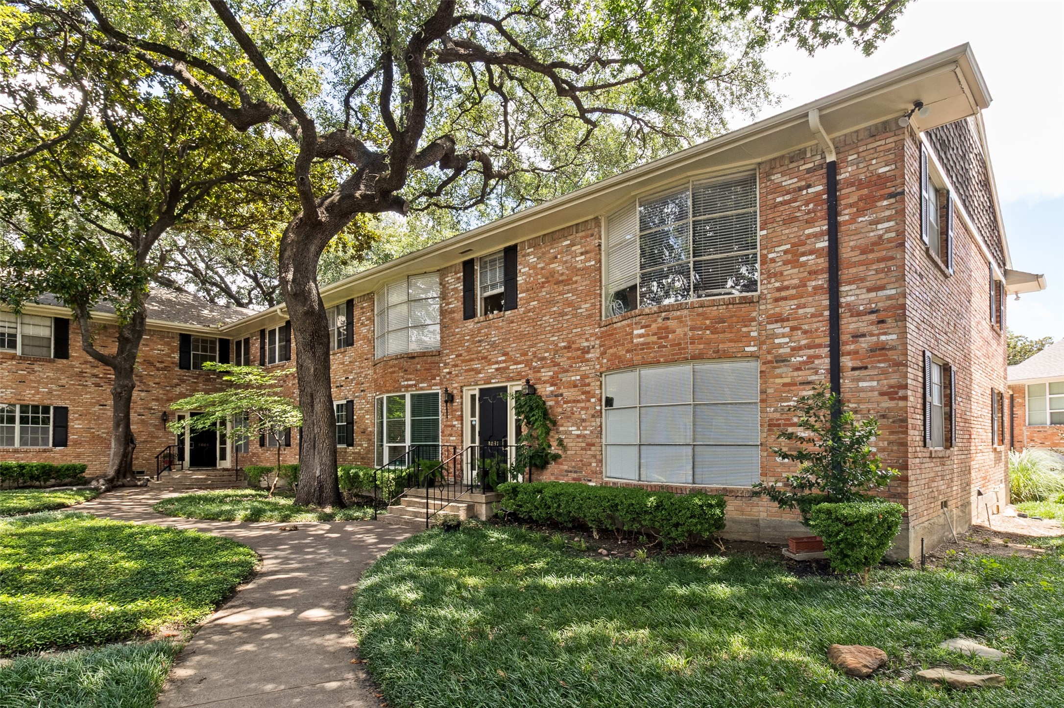 3031 Mahanna Springs Drive Dallas TX 75235