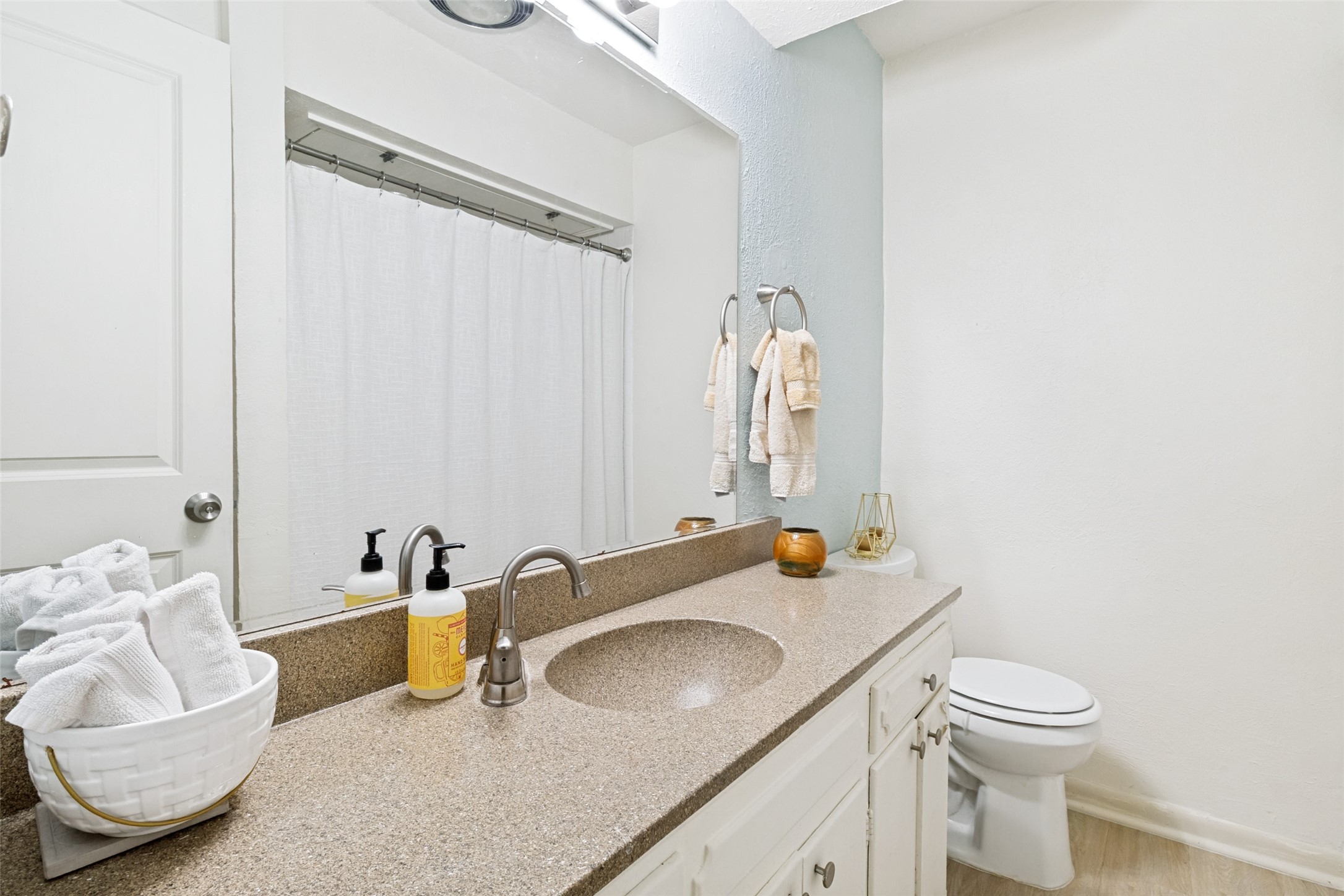 3031 Mahanna Springs Drive Dallas TX 75235