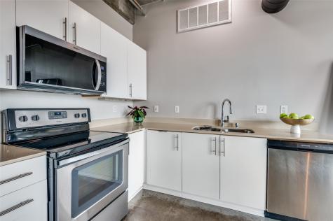1001 Belleview Street Dallas TX 75215