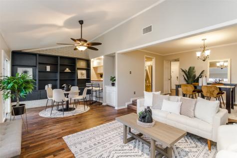 2706 Meadowstone Court Carrollton TX 75006