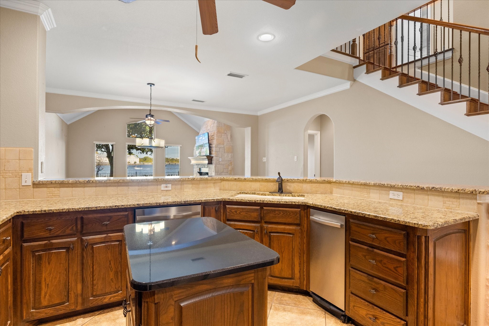 603 N Avalon Court Granbury TX 76048