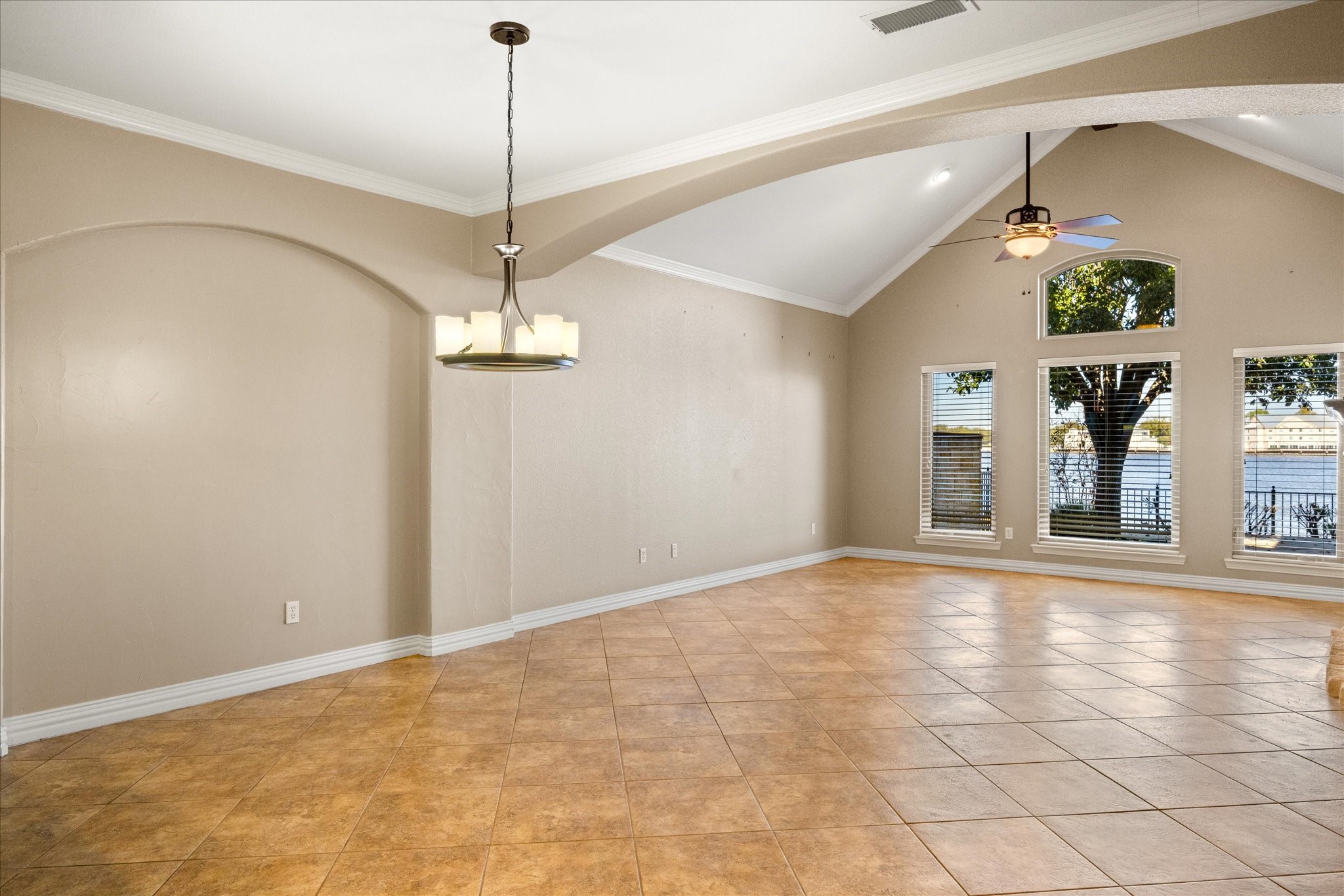 603 N Avalon Court Granbury TX 76048