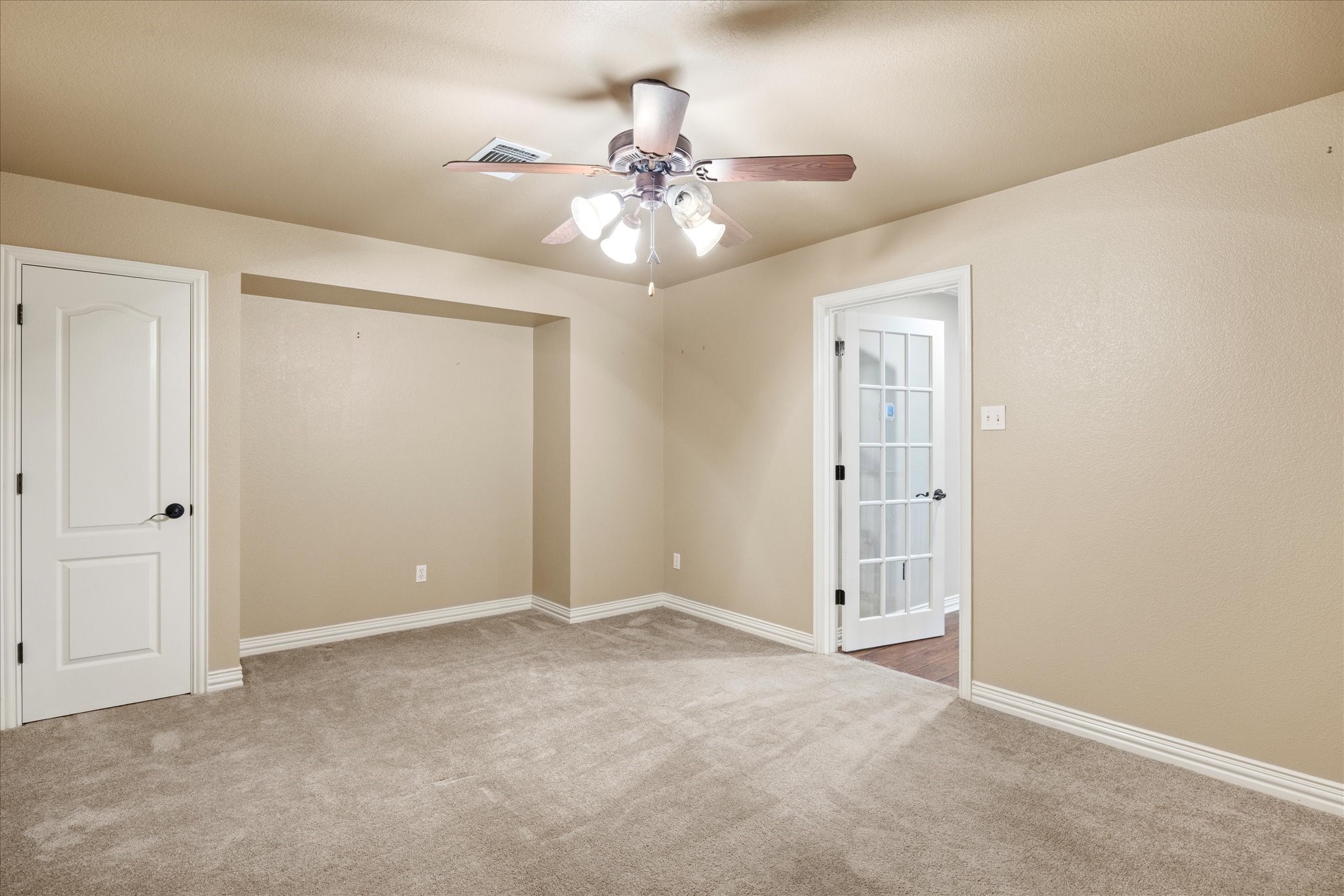 603 N Avalon Court Granbury TX 76048