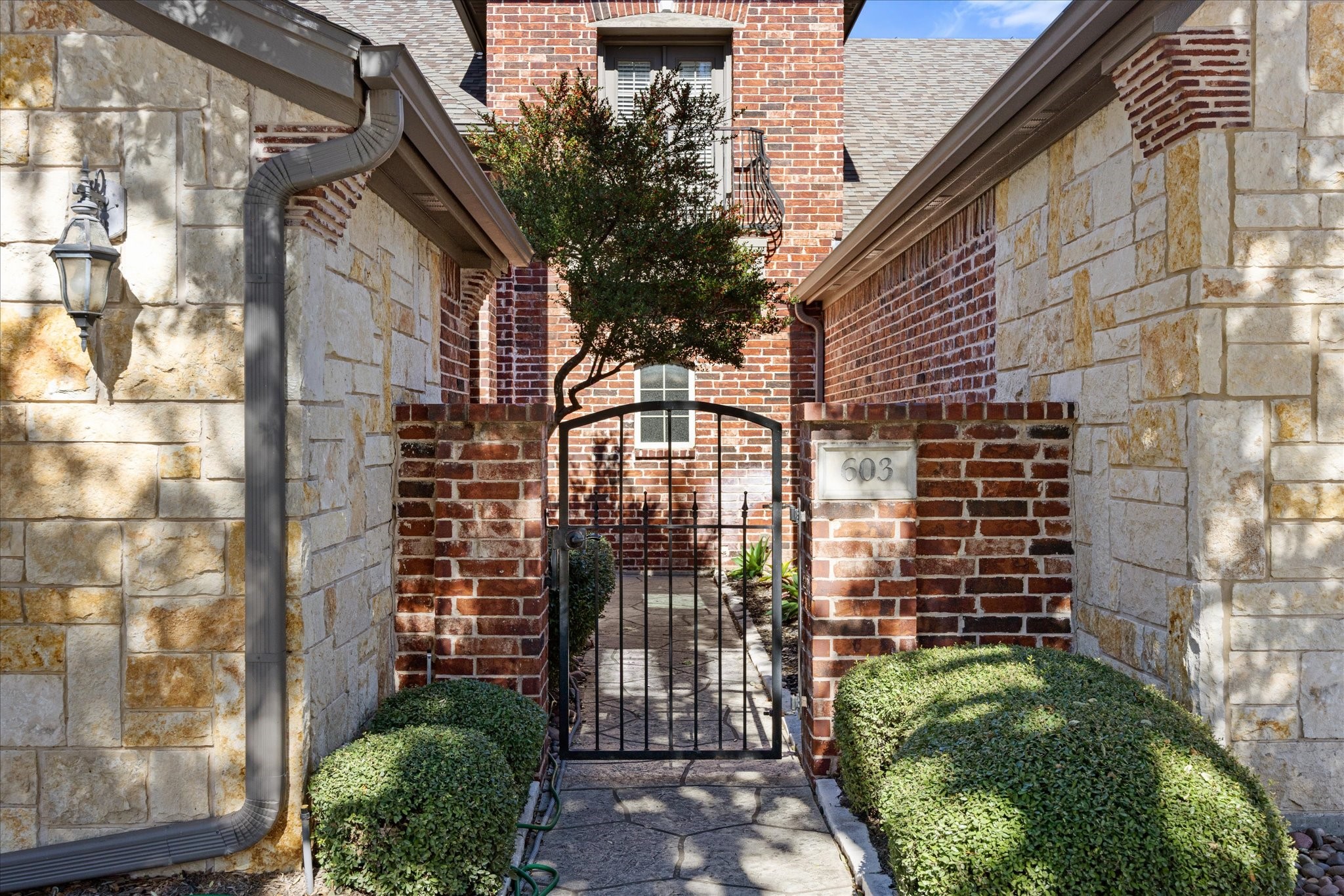 603 N Avalon Court Granbury TX 76048