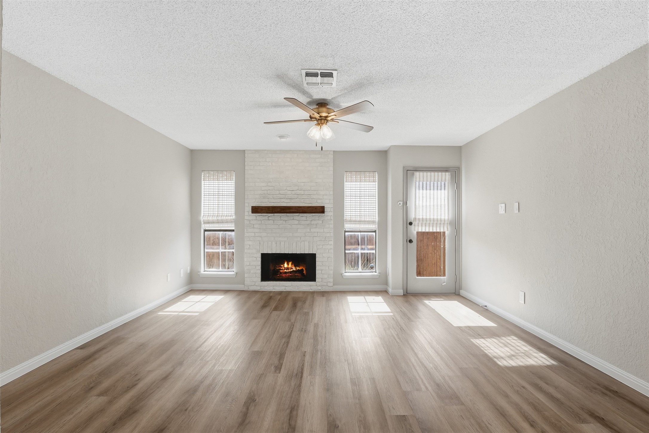 7429 Kingswood Drive Fort Worth TX 76133