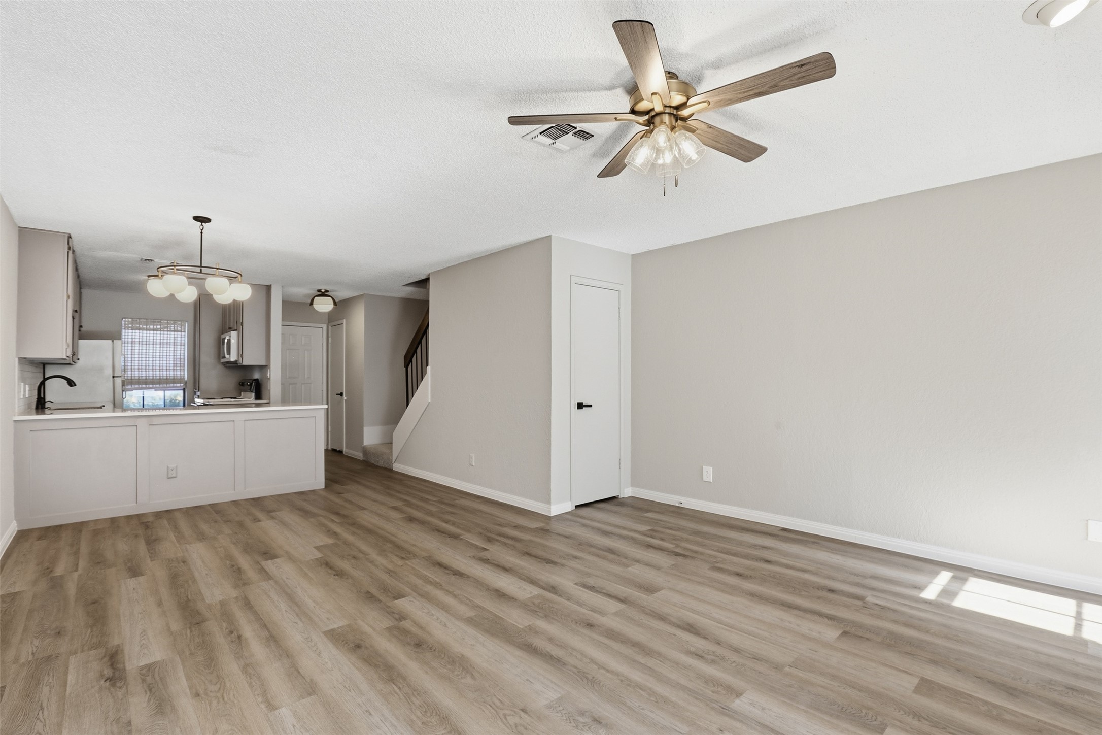 7429 Kingswood Drive Fort Worth TX 76133